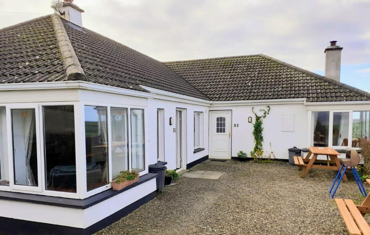 Doonbeg Holiday Cottages Exterior photo